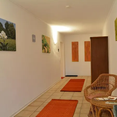 Apartment Lindenhof Hahn *